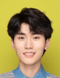 Фото актера Лян Сяо Лун