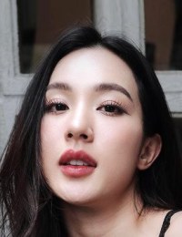 Фото актера Энджой Тидарат Прюетонг