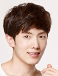 Фото актера Пак Син У