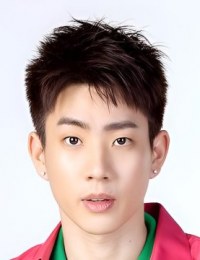 Фото актера Офф Джампола Адулкиттипон