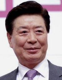 Фото актера Ли Джон Гиль