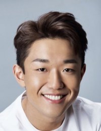 Фото актера Мэн А Сай