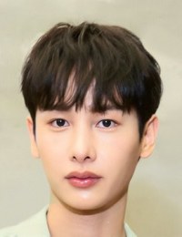 Фото актера Ган Аттапан Пунсават