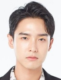 Фото актера Пластер Патнити Саранватанакул