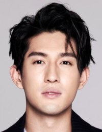 Фото актера Айден Сон