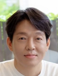 Фото актера Пак Джи Хван