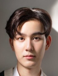 Фото актера Рю Инкарат Дамронгсаккул