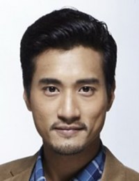 Фото актера Пэ Давирит Чулласапья