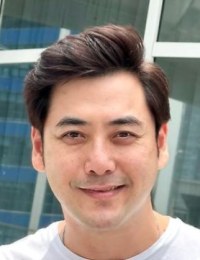 Фото актера Эм Апинан Прасертватанакул