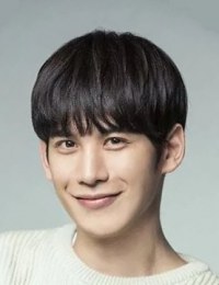 Фото актера Пак Ки Ун