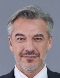 Фото актера Мурат Япиджи