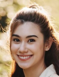 Фото актера Лена Лорена Шуэтт