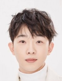 Фото актера Динь Гуань Сэнь