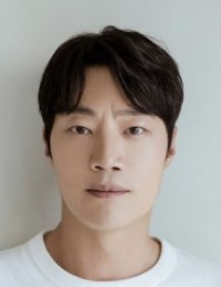 Фото актера Ли Хи Джун