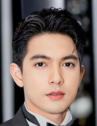 Фото актера Кем Хуссави Пакрапонгписан