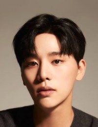 Фото актера Ким У Сок
