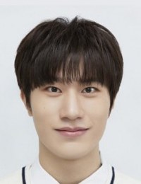 Фото актера Пан Е Дам