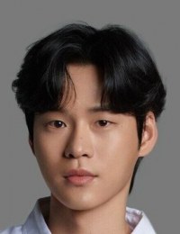 Фото актера Юн Джи Он