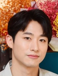 Фото актера Син Сон Мин