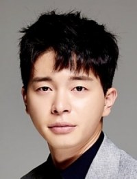 Фото актера Ли Сан Ун
