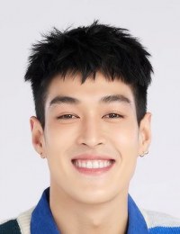 Фото актера Кратинг Хуннаронг Пратесрат