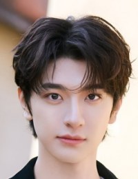 Фото актера Линь И