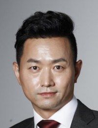 Фото актера Ким Ю Сок