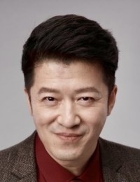 Фото актера Чжан И