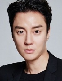 Фото актера Ли Су Ён
