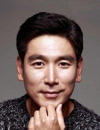 Фото актера Пак Джун Хёк