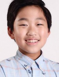 Фото актера Чон Бо Гын