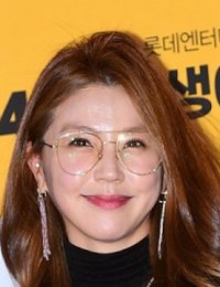 Фото актера Ли Юн Ми