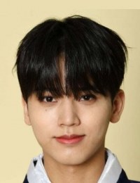 Фото актера Ян Хёк