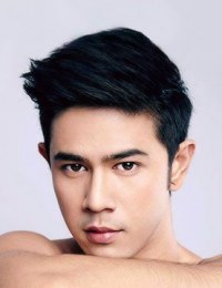 Фото актера Ньюс Нариссан Локавит