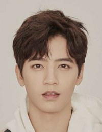 Фото актера Ли Чжунлинь