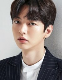 Фото актера Ким Сон Ун