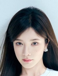 Фото актера Флора Дай