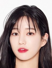 Фото актера Ли Ю Би