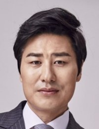 Фото актера Ли Сан Хун