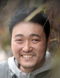 Фото актера Ли Джун Хёк