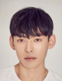Фото актера Кан Хён Сок