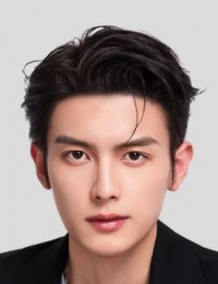 Фото актера Чэнь Хэ И