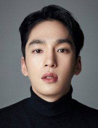 Фото актера Ким Тэ Хён