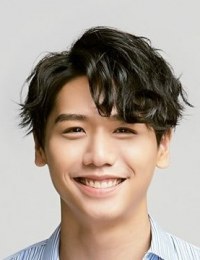 Фото актера Эван Ё