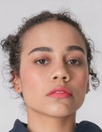 Фото актера Микаэла Бенавенте