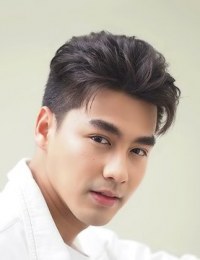 Фото актера Пет Тхакрит Таванпонг