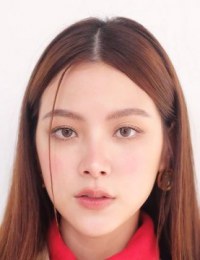 Фото актера Байферн Пимчанок Луэвисетпайбул