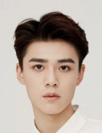 Фото актера Юань Цзы Мин