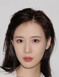 Фото актера Лун И И