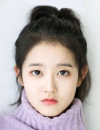 Фото актера Пак Си Ын